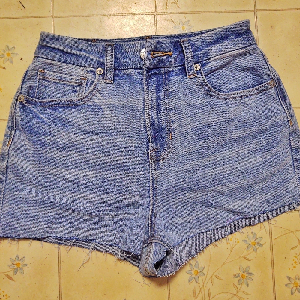 American Eagle women shorts